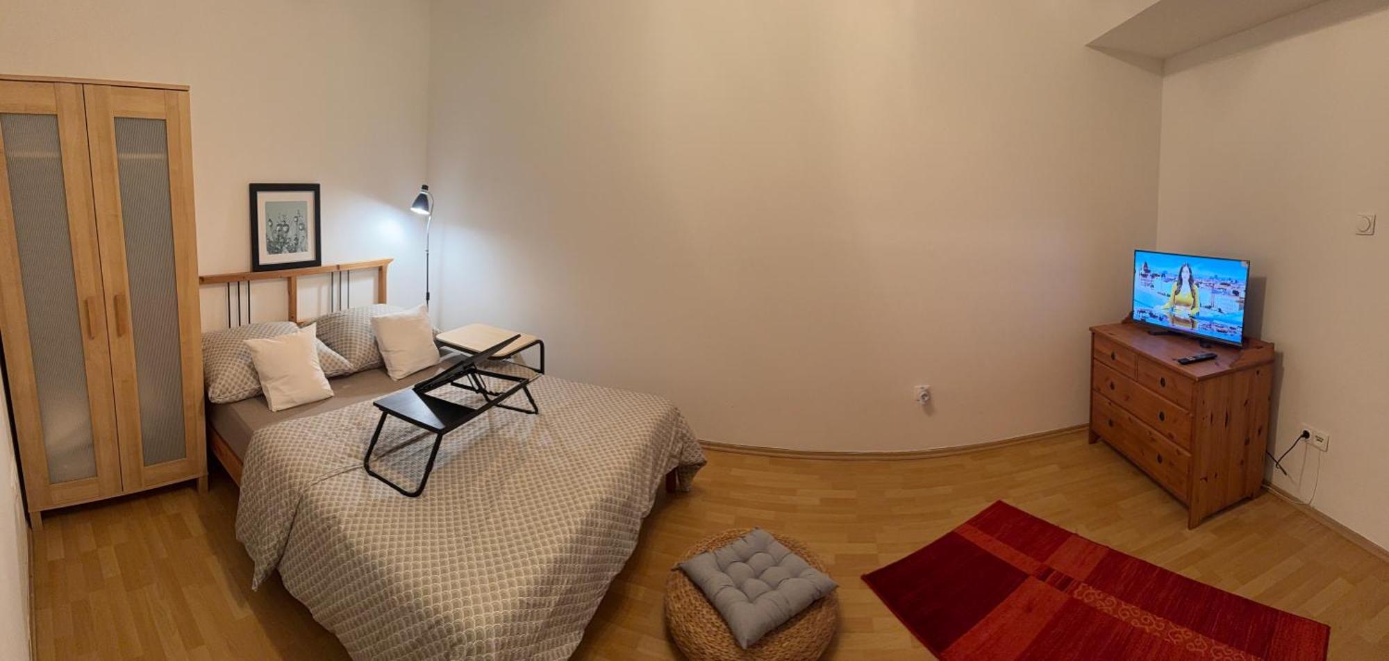 H1 Apartment