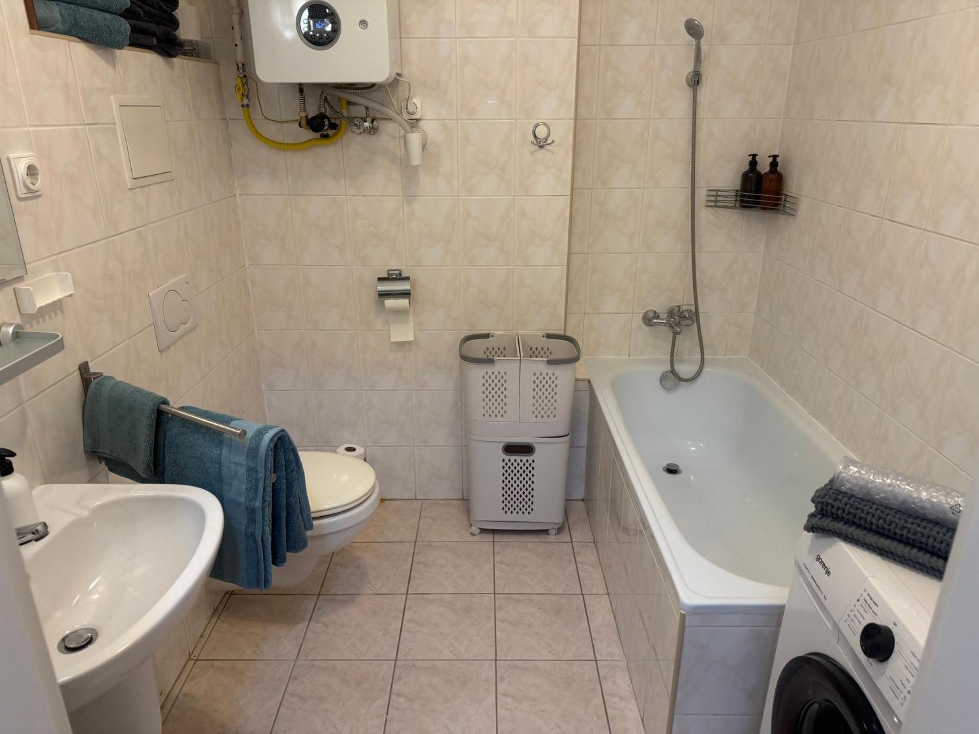 Apartment H1